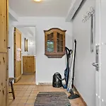 2 Bedroom Amazing In Дом отдыха
