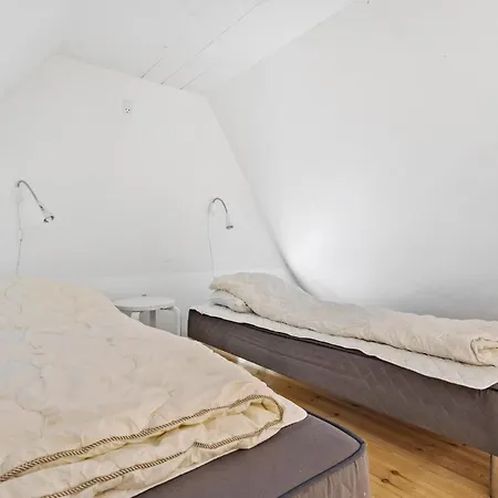 Casa de Férias 2 Bedroom Amazing In *