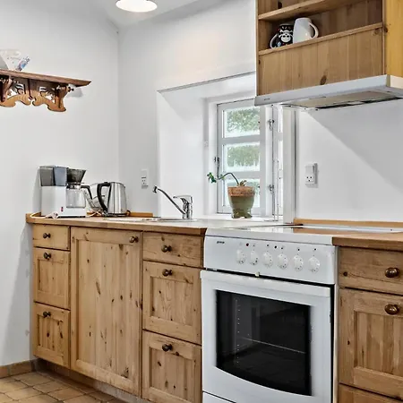 Holiday home Awesome In With Indoor Swimming Pool