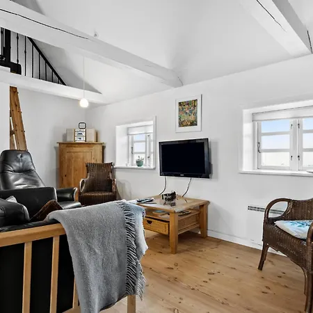 Σπίτι διακοπών 2 Bedroom Amazing In *