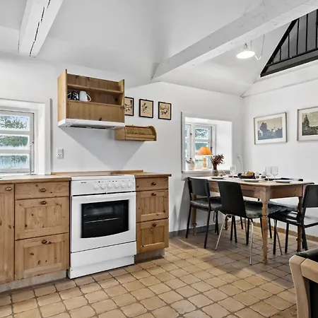 2 Bedroom Amazing In Blavand