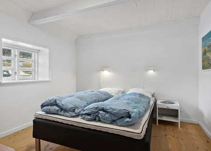 2 Bedroom Amazing In Blåvand
