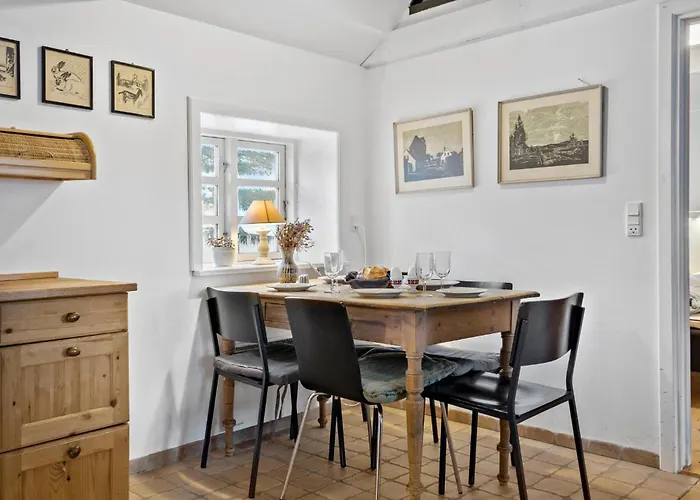 2 Bedroom Amazing In *